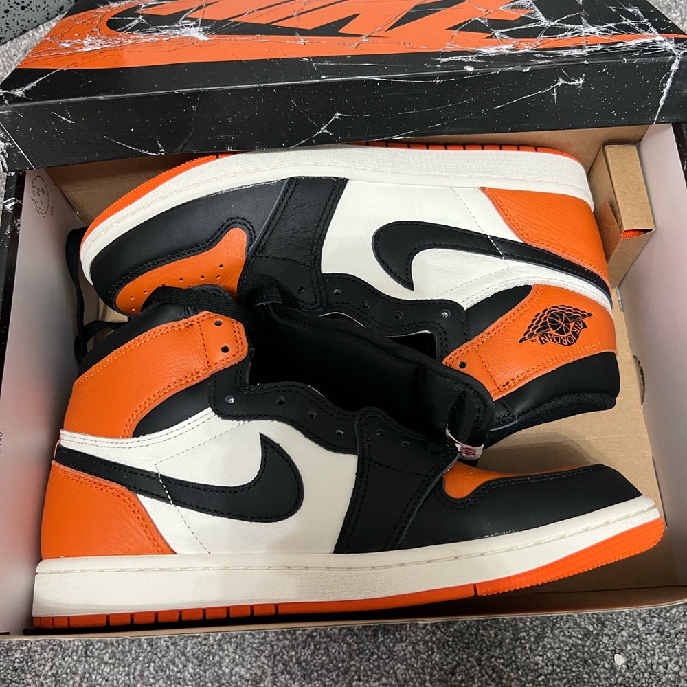 Nike Air Jordan 1 High Black White Orange